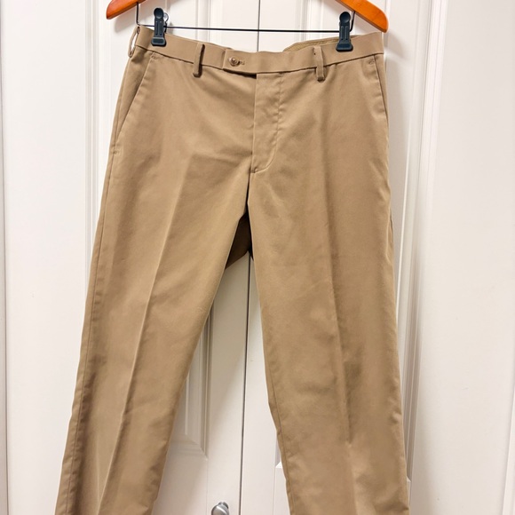 UNIQLO Classic Straight-Leg Trousers – 30 - Picture 2 of 10